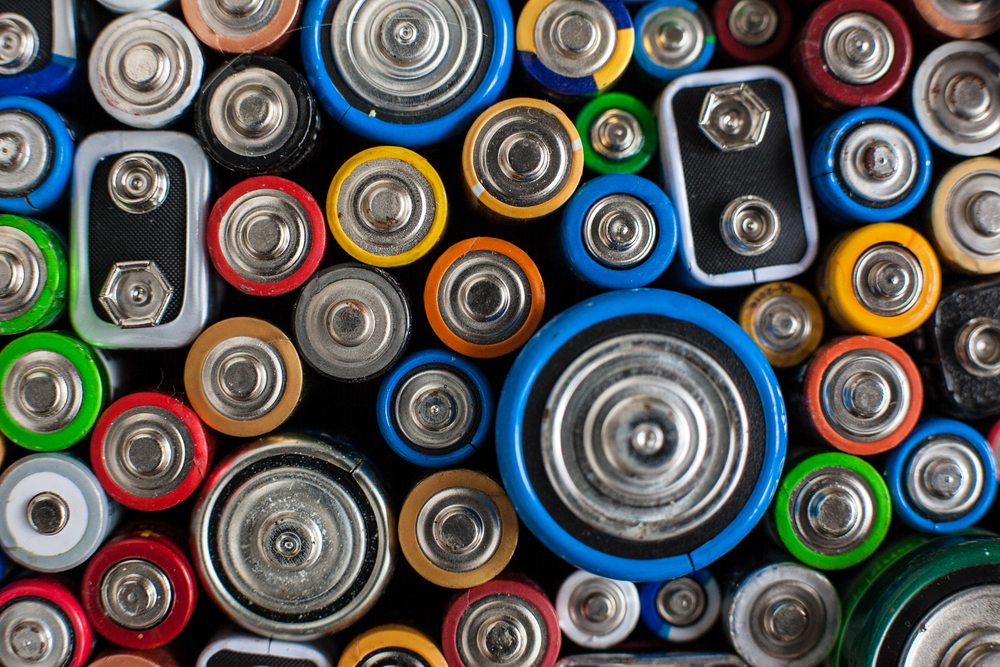 Batteries / Aksana Tsishyna, Shutterstock