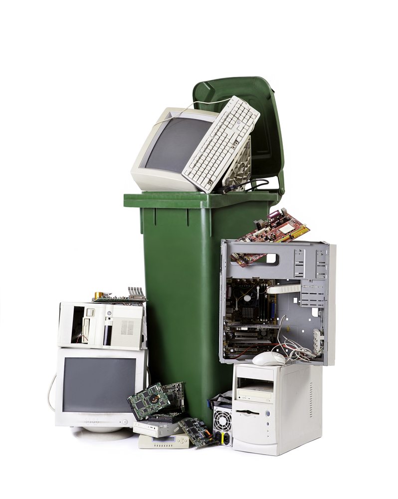 e-scrap recycling / Bluskystudio, Shutterstock