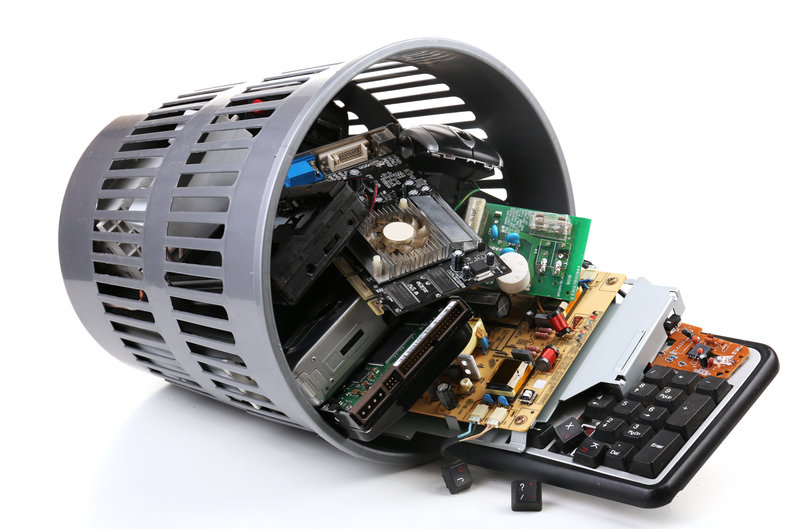 E-Waste / Africa_Studio, Shutterstock