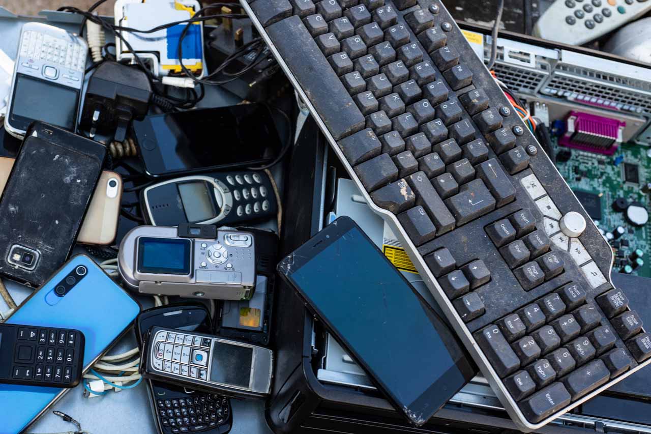Electronics for recycling.