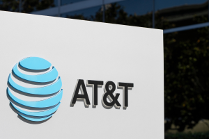 AT&T_Tada Images_shutterstock