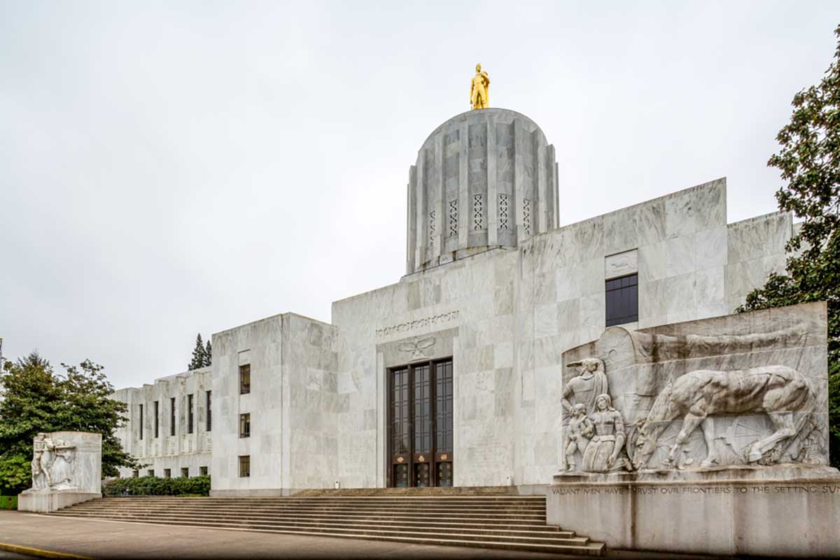 Oregon state capitol building.