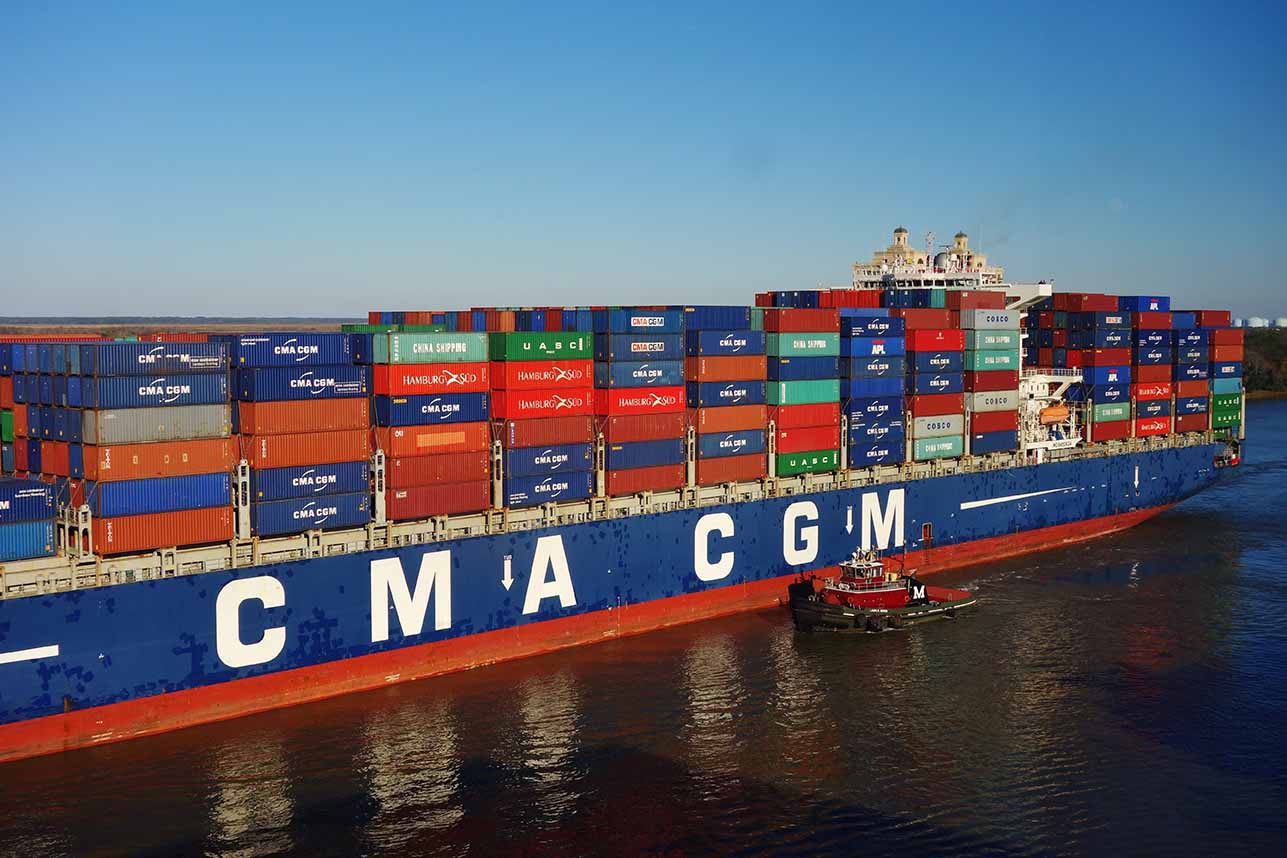 CMA CGM export ship