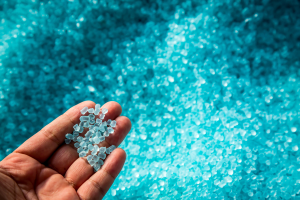 chemical recycling_Extarz_shutterstock