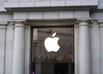 Exterior of an Apple store.