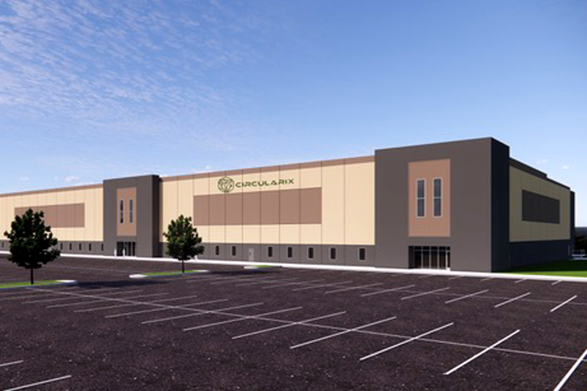 Leon Farahnik is back, with bullish view on markets