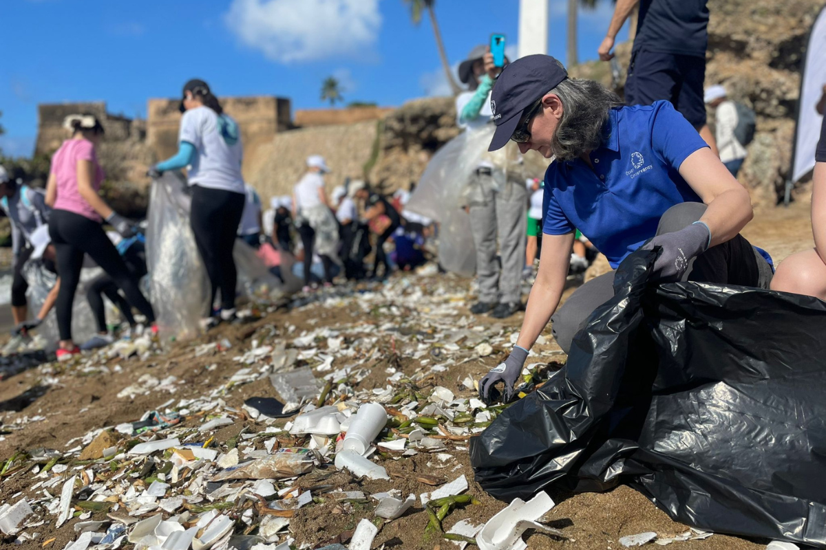 Group urges Congress to ban EPS foodservice items