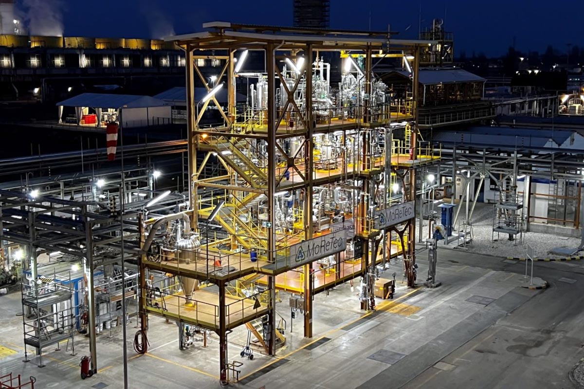 Polyolefins producer details its catalytic pyrolysis process