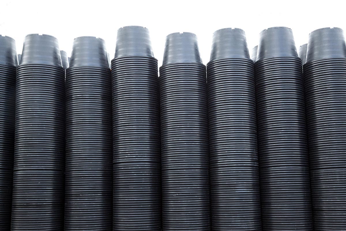 Plant pot maker plans new facility with PCR focus