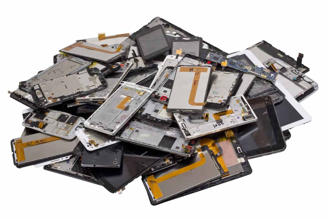 Mobile devices for e-scrap processing.