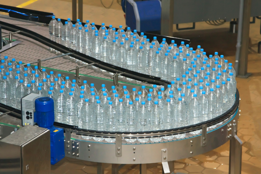 Additive cuts acetaldehyde migration in RPET bottles