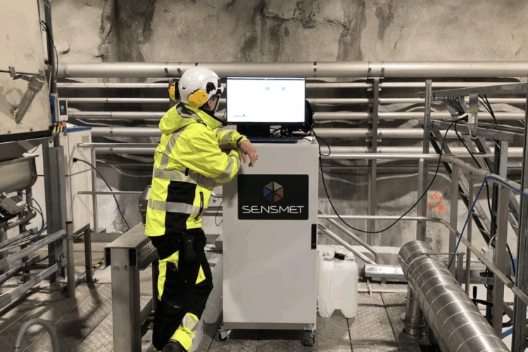 Equipment Spotlight: Real-time black mass analysis