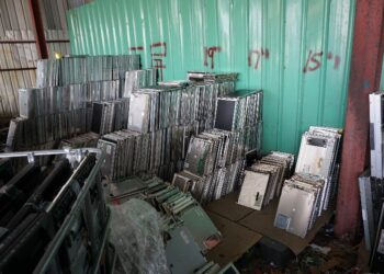 Hong Kong e-scrap raid