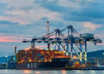 Shipping giant stops e-plastic exports to Hong Kong