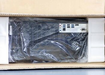 A new computer in packaging.