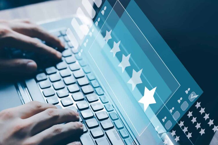 Computer user with a ranking system on screen.