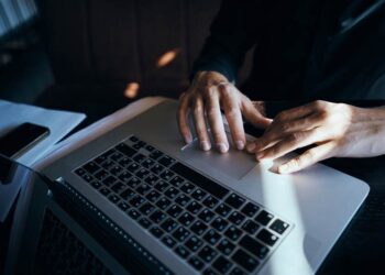 Feds to develop repairable computer donation program