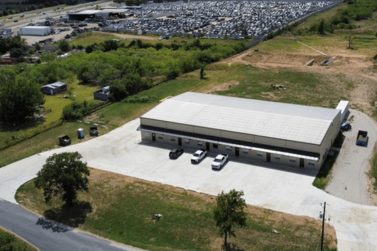 Processor takes everything from e-scrap to aerospace