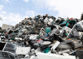 Oregon e-scrap recovery tonnage fell in 2022