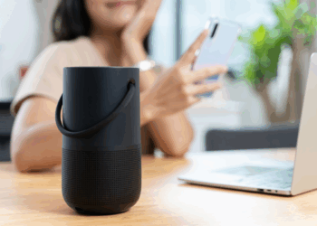 California seeks input on embedded batteries