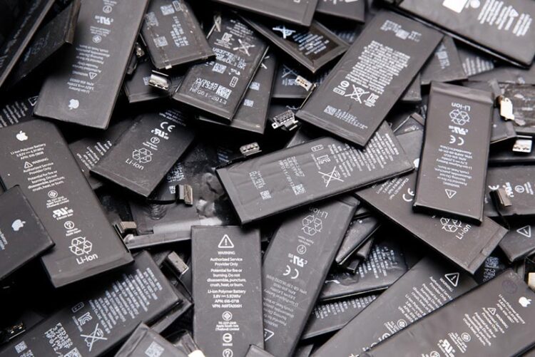 iPhone battery recycling