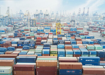 Amid shipping crisis, recycling loads often ‘first to get cut’