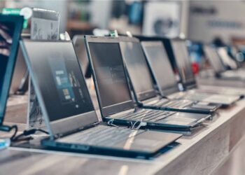 Research firm: PC sales should pick up this quarter