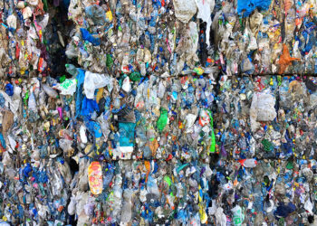 Google explores how to capture 4.5 billion tons of plastic