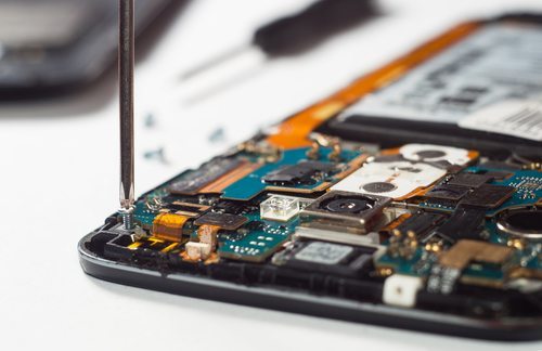 Survey shows attitudes toward refurbished phones