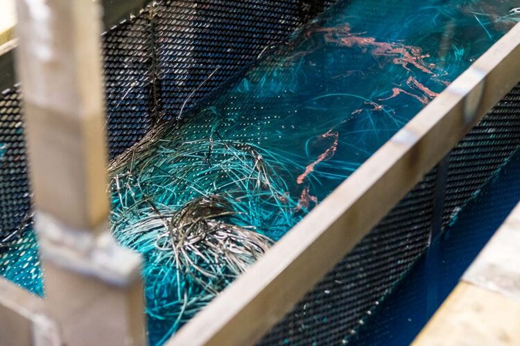 Electro-chemical metals separation