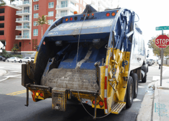 garbage truck miami