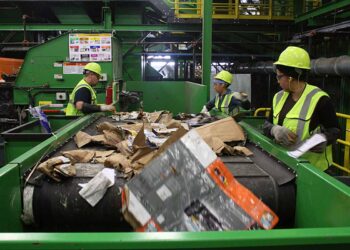 Weak bale pricing compounds hauler headwinds