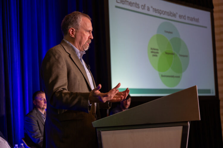 Common goal of responsible end markets: transparency 